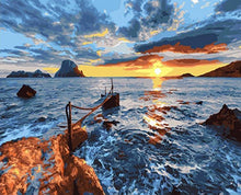 Load image into Gallery viewer, Silent waves and Sunset
